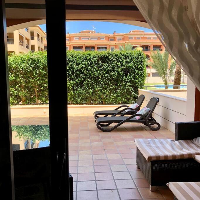 Hogar Brisa De Las Marinas Acogedor Apartamento Con Amplia Terraza Y Acceso Directo A Las Piscinas-Comfortable Apartment With Spacious Terrace And Direct Pool Access Dénia Exterior foto