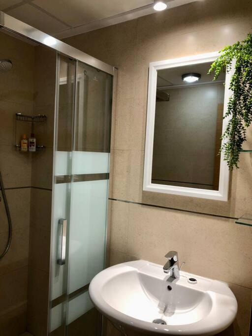 Hogar Brisa De Las Marinas Acogedor Apartamento Con Amplia Terraza Y Acceso Directo A Las Piscinas-Comfortable Apartment With Spacious Terrace And Direct Pool Access Dénia Exterior foto