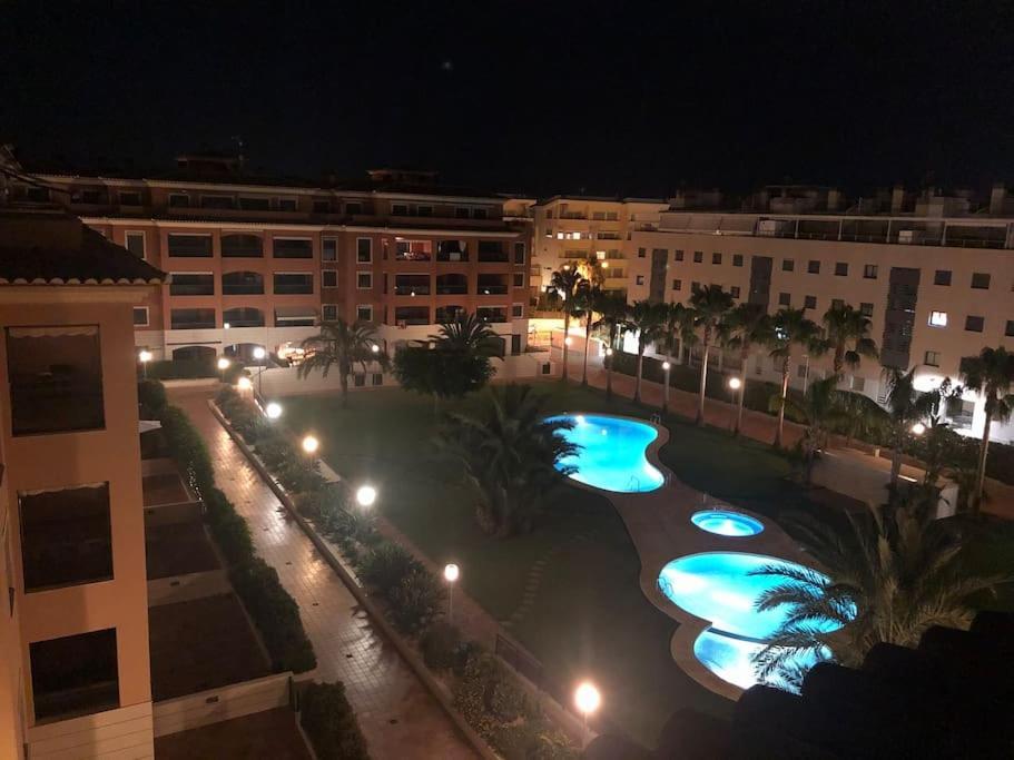 Hogar Brisa De Las Marinas Acogedor Apartamento Con Amplia Terraza Y Acceso Directo A Las Piscinas-Comfortable Apartment With Spacious Terrace And Direct Pool Access Dénia Exterior foto