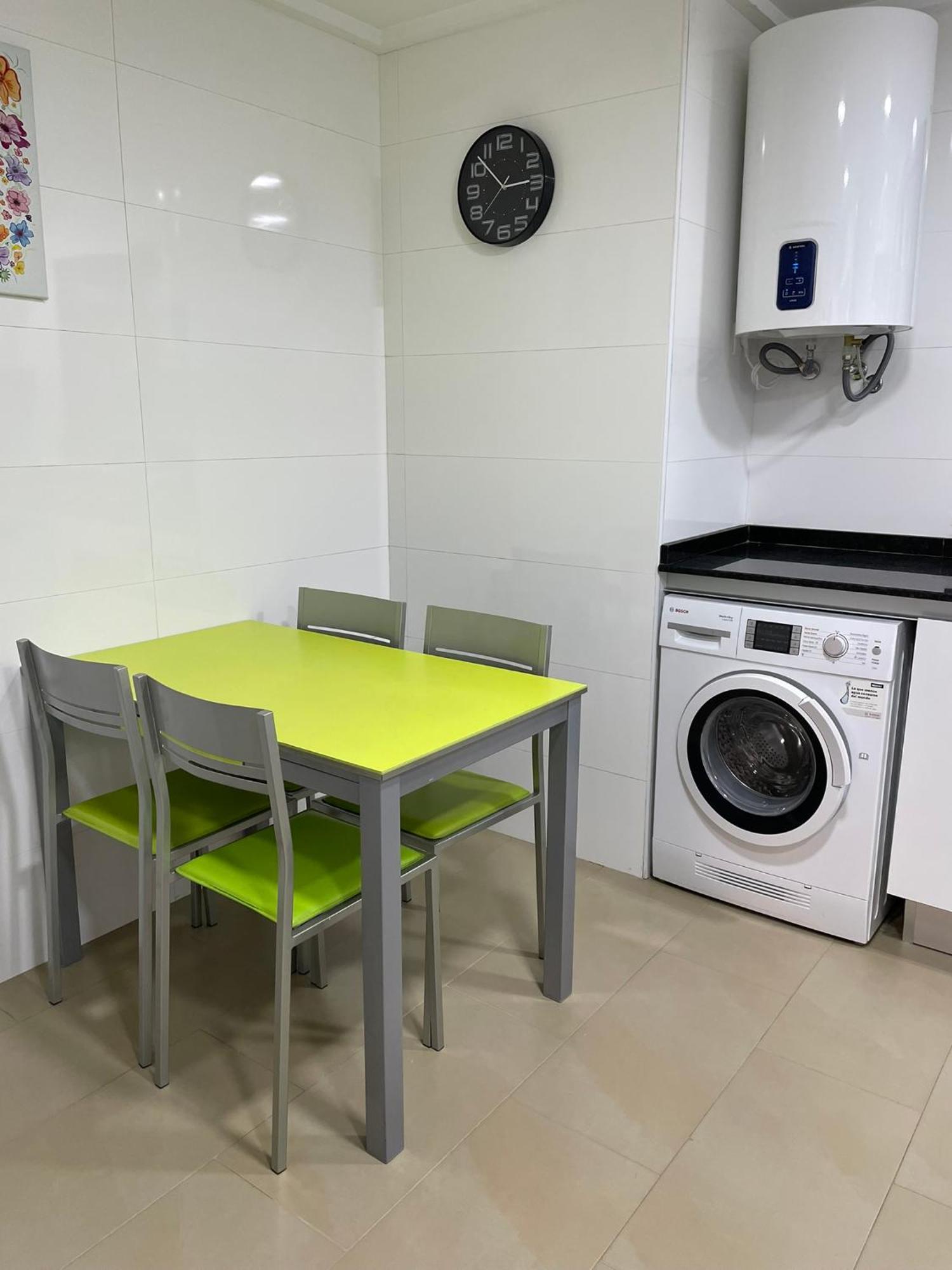 Hogar Brisa De Las Marinas Acogedor Apartamento Con Amplia Terraza Y Acceso Directo A Las Piscinas-Comfortable Apartment With Spacious Terrace And Direct Pool Access Dénia Exterior foto